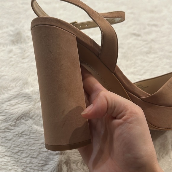 Vince Camuto Blush Tan Platform Sandals - Picture 7 of 16